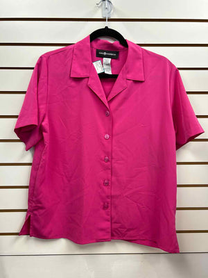 Size 10 Sag Harbor Pink Short Sleeve Shirt