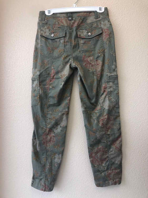 Size S Chico's Green Print Pants