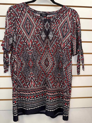 Size S Tacera Multi-Color Casual Top