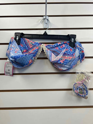 Size M Betsey Johnson Blue/Pink Swim Tops