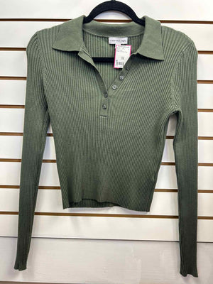 Size M Calvin Klein Green Sweater