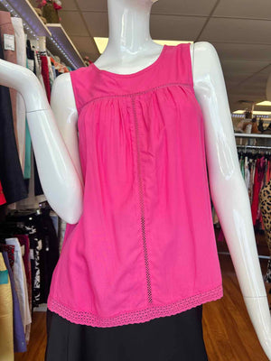Size P Crown & Ivy Fuschia Sleeveless Top