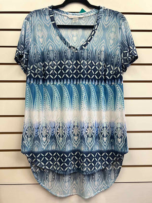 Size M Nygard Blue Print Casual Top