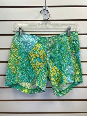 Size 000 Lilly Pulitzer Green Print Shorts