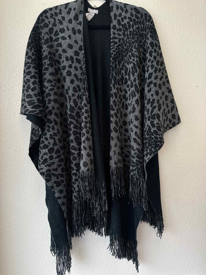 Size One Size Chico's Black & Gray Cape