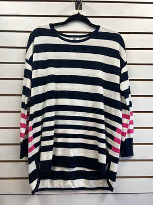 Crown & Ivy Navy & White Size S Sweater