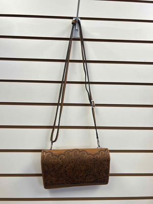 Brighton Crossbody with Steampunk design