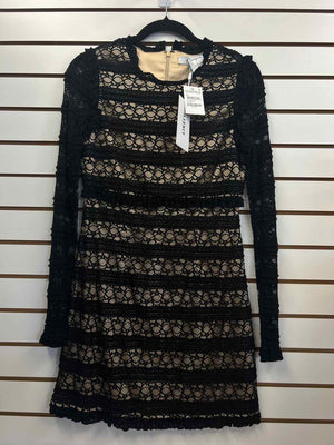 Size 4 Likely Black/Tan Dress