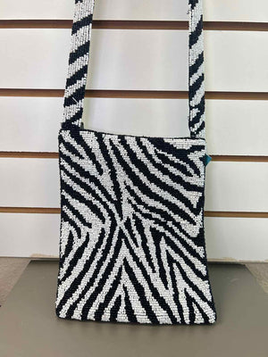 Cache Crossbody