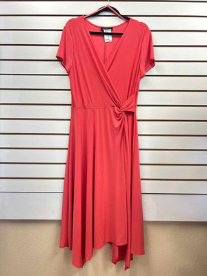 Size L Perceptions Salmon Dress