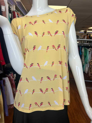 Size M Elle Yellow Casual Top