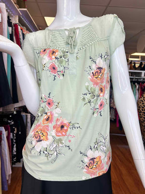 Size XS Daniel Rainn Green Blouse