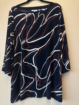 Size 2 (L) Chico's Blue Multi Casual Top