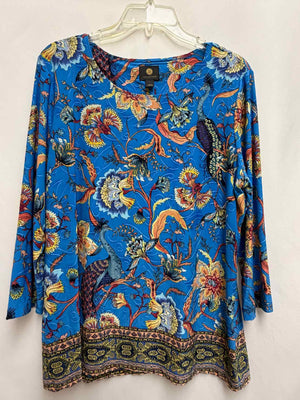 Size L JM Collection Blue Print Long Sleeve Top