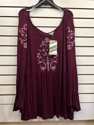 Size 2X Eyeshadow Burgundy Tunic