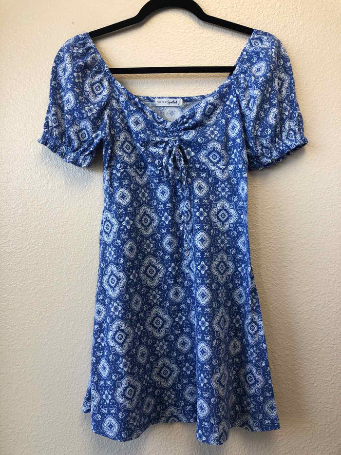 Size S Live To Be Spoiled Blue & White Tunic