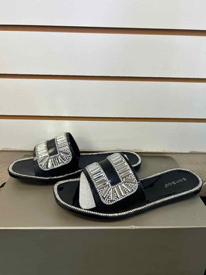 6 Flats