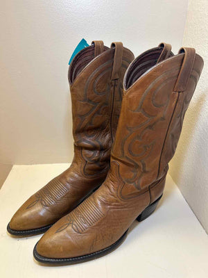 11 Tony Lama Brown Boots
