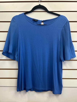 Size MP Talbots Blue Short Sleeve Shirt