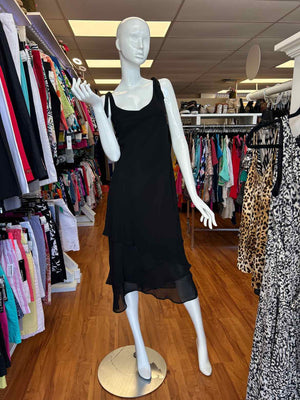 Size 12P Vigoss Black Tank Dress