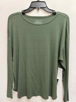 Size PL Westbound Green Long Sleeve Top
