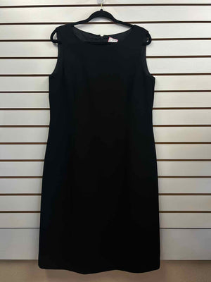 Size 14 Tahari Black Dress