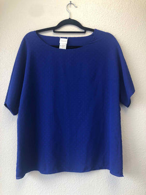 Size M Chico's Royal Blue Casual Top