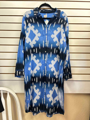 Size XL Chico's Blue/White Coverup