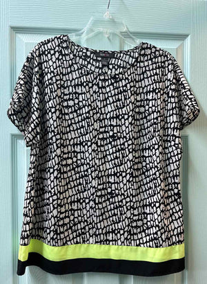 Size M Style & Co Multi-Color Casual Top
